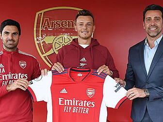 Arsenal complete €59m deal for...